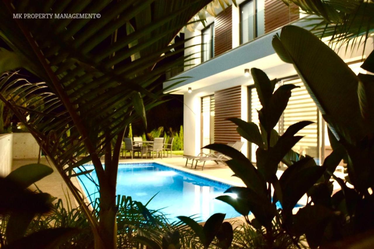 By The Beach Villa 12 Protaras Exterior photo