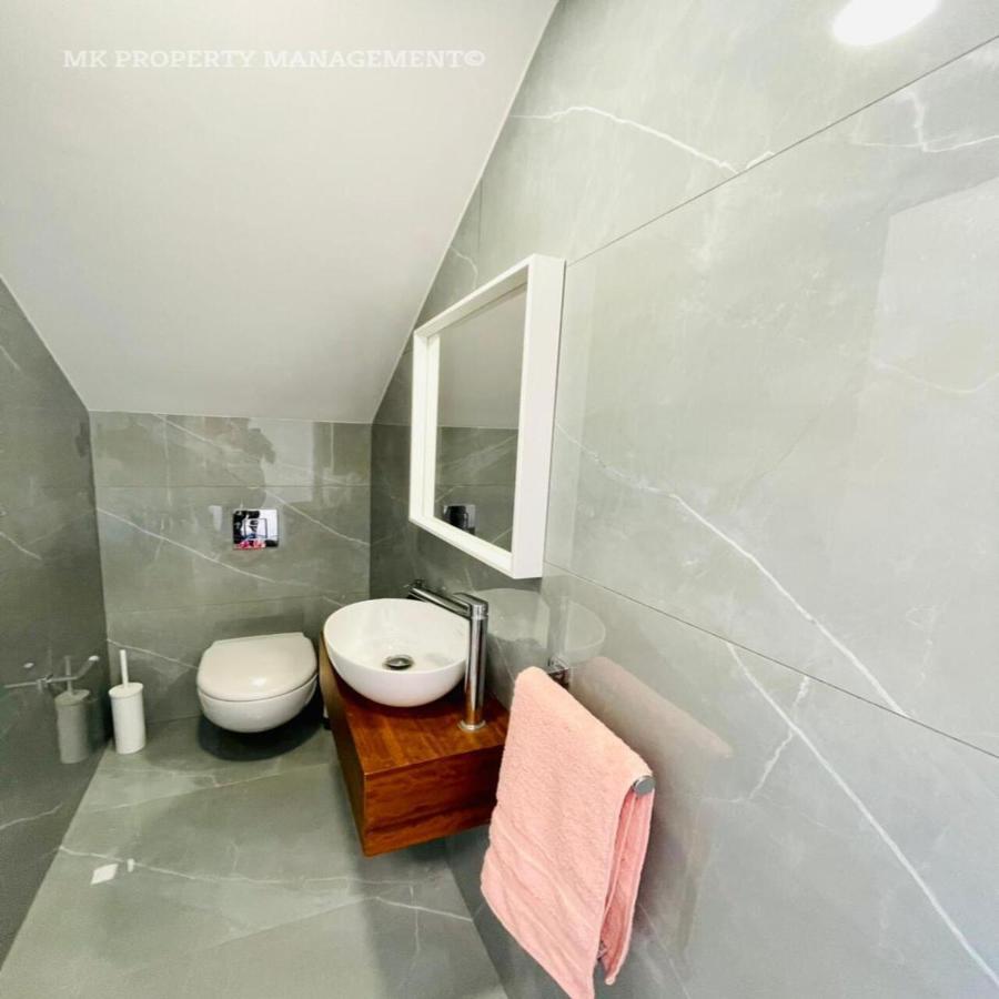 By The Beach Villa 12 Protaras Exterior photo